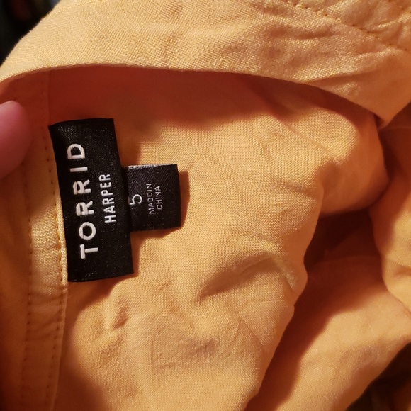 Plus Size 5X Torrid Yellow 💛 Harper Pullover Blouse women's  shirt - Picture 5 of 5